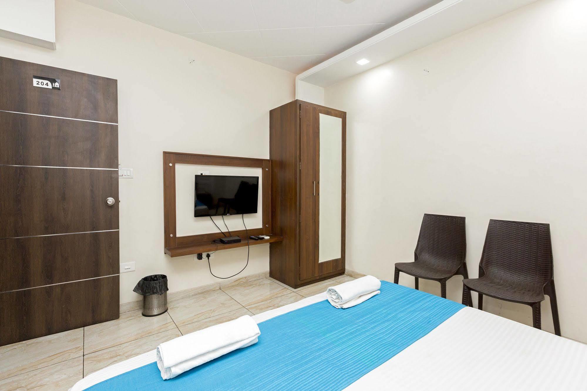 Sunday Hotel 3*